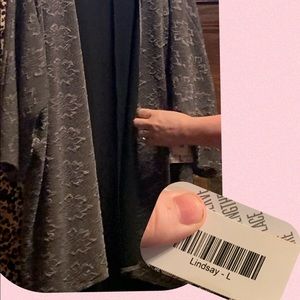 LuLaRoe Lindsey coverup Large